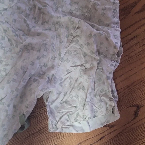 Lot Of 4 Medline Patient medical gowns 3/4 sleeve Shoulder snaps tie back blend - Picture 3 of 5